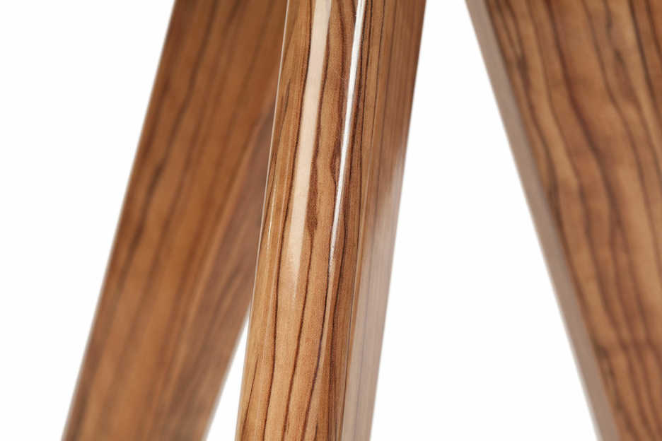 Table legs photograph made for an online catalog in Foshan.