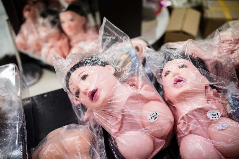 Sex dolls are displayed in Guangzhou