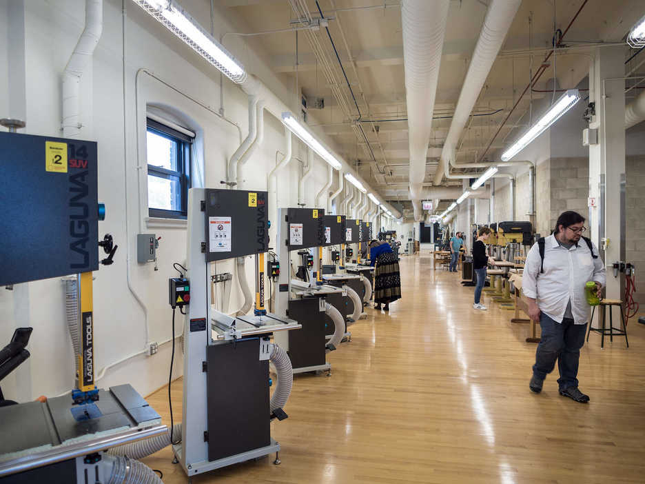 Jonathan Castillo tours a workshop at Columbia College